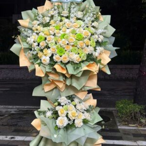 Lẵng hoa chúc mừng